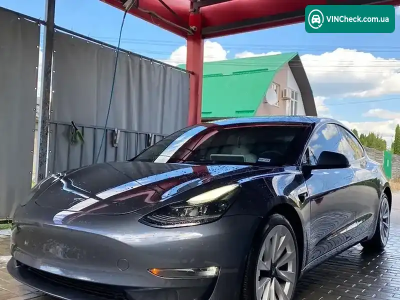 Tesla Model 3 2023, фото з оголошення 2 з 16, VIN 5YJ3E1EB3PF626345