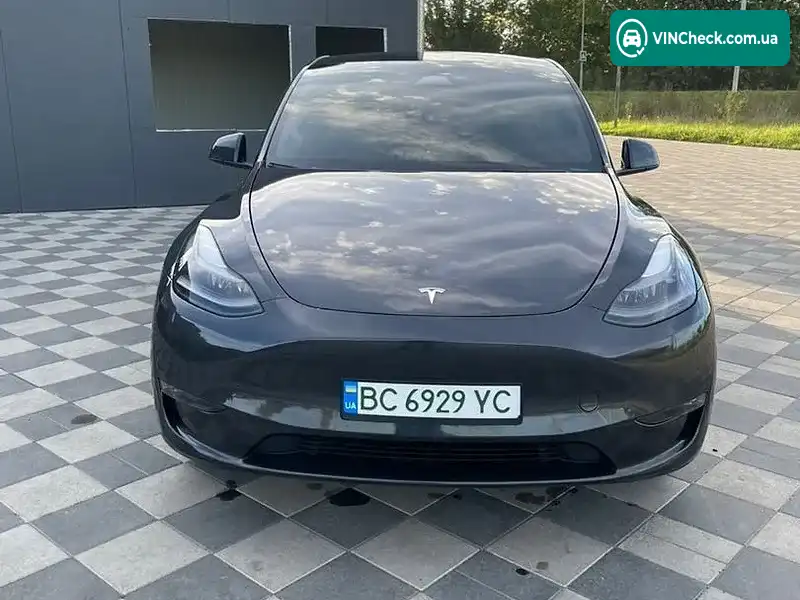 Tesla Model Y 2024, фото з оголошення 1 з 14, VIN 7SAYGDED9RF092986