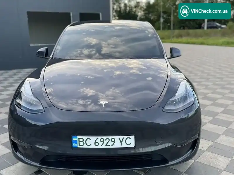 Tesla Model Y 2024, фото з оголошення 2 з 14, VIN 7SAYGDED9RF092986