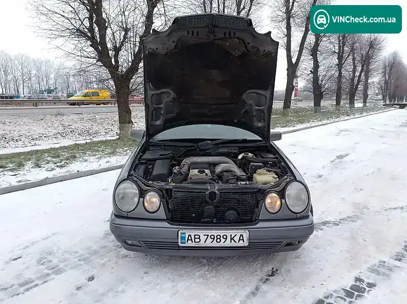 Mercedes-Benz E-Class 1997, фото з оголошення 2 з 20, VIN WDB12303310101489