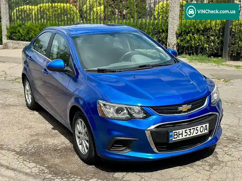 Chevrolet Sonic 2018, фото з оголошення 1 з 18, VIN 1G1JD5SH3J4126168