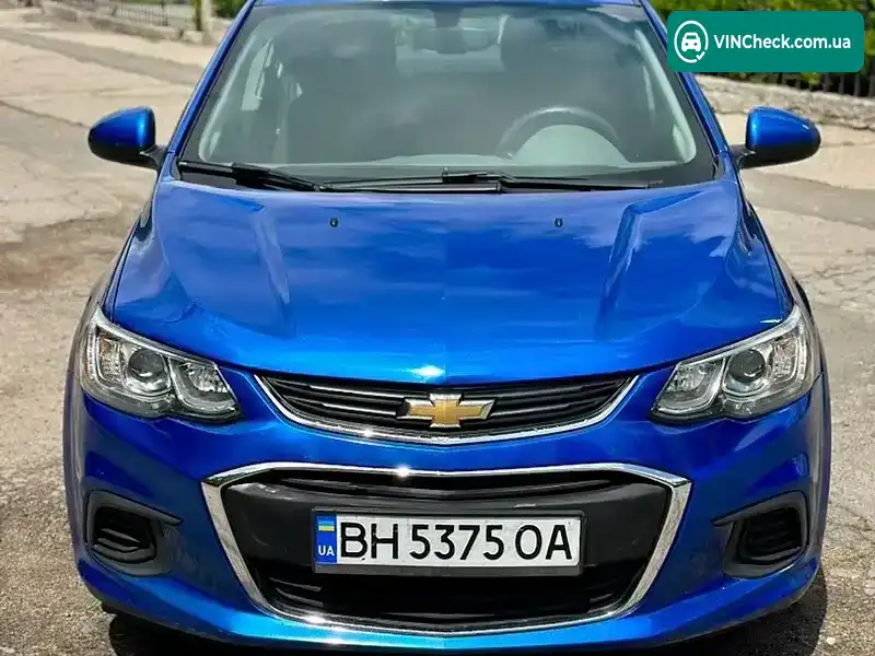 Chevrolet Sonic 2018, фото з оголошення 2 з 18, VIN 1G1JD5SH3J4126168