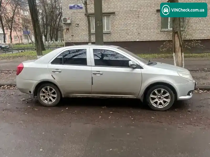 Geely MK 2012, фото з оголошення 2 з 9, VIN LB37624S4CL022810