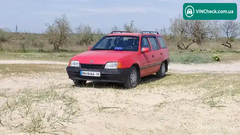 Opel Kadett 1990, фото з оголошення 2 з 11, VIN W0L000036L2614607