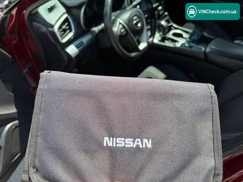 Nissan Maxima 2017, фото з оголошення 2 з 13, VIN 1N4AA6AP6HC433029