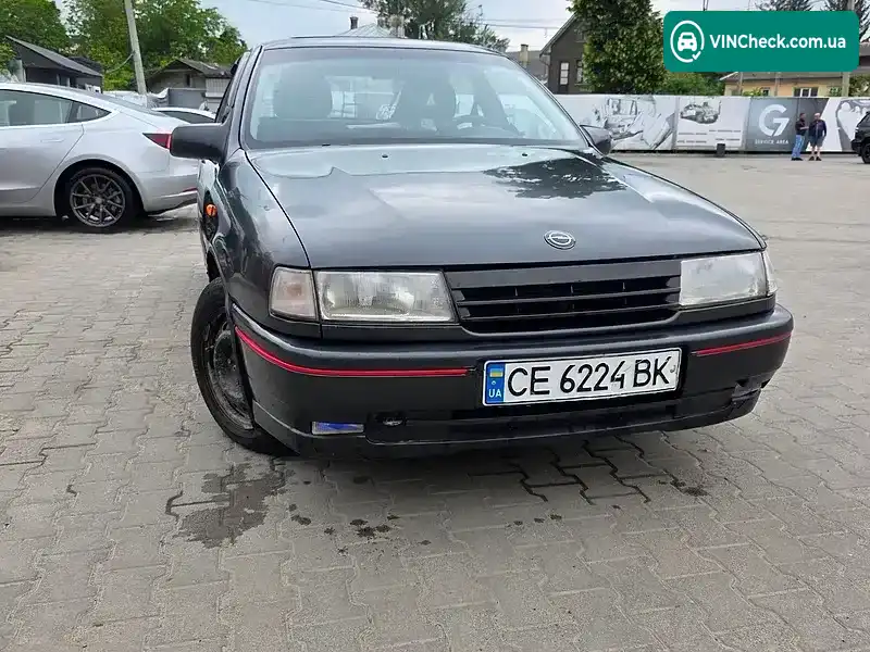 Opel Vectra 1989, фото з оголошення 1 з 7, VIN W0L000089K5188028