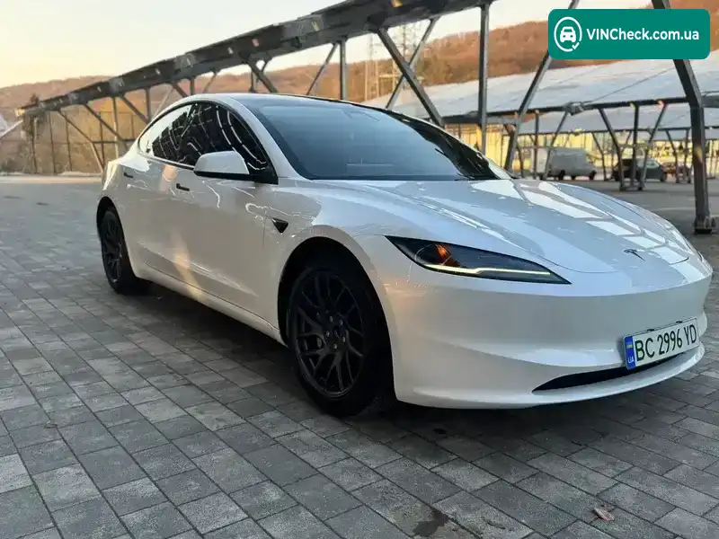 Tesla Model 3 2024, фото з оголошення 1 з 19, VIN 5YJ3E1EA0SF903551