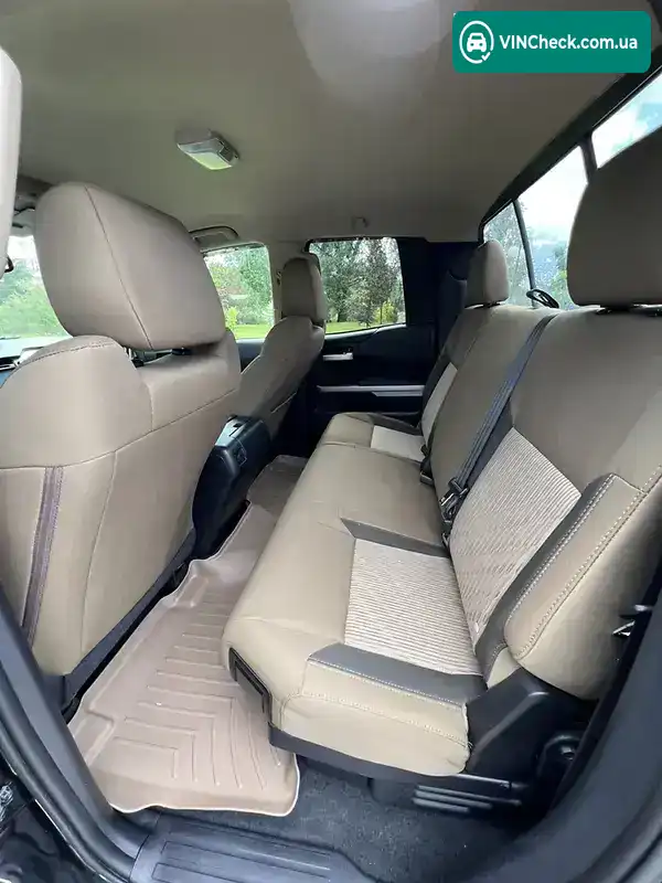 Toyota Tundra 2017, фото з оголошення 2 з 18, VIN 5TFUW5F13HX632751