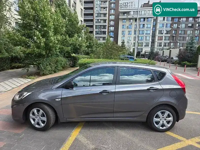 Hyundai Accent 2013, фото з оголошення 1 з 7, VIN Z94CT51CBDR090164