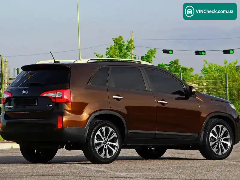 Kia Sorento 2014, фото з оголошення 2 з 15, VIN KNAKU814DE5514645