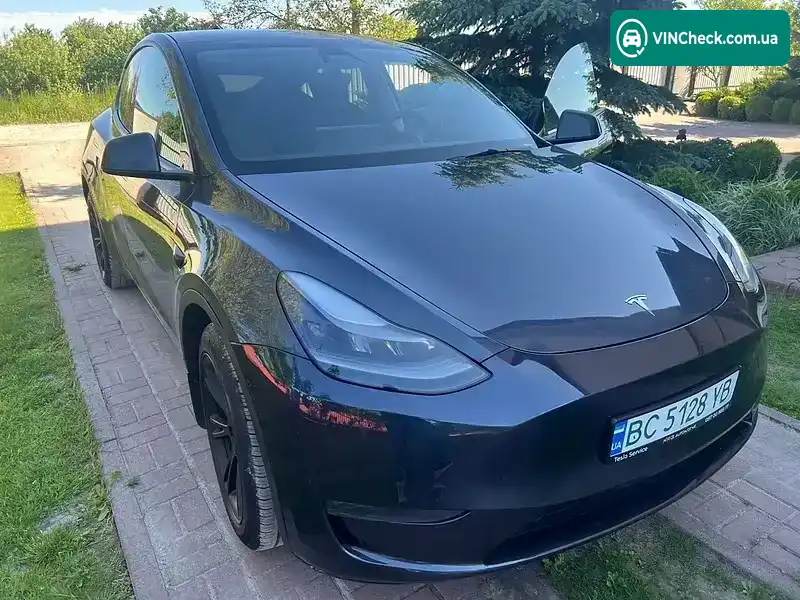 Tesla Model Y 2023, фото з оголошення 2 з 9, VIN 7SAYGDEE8PF913825