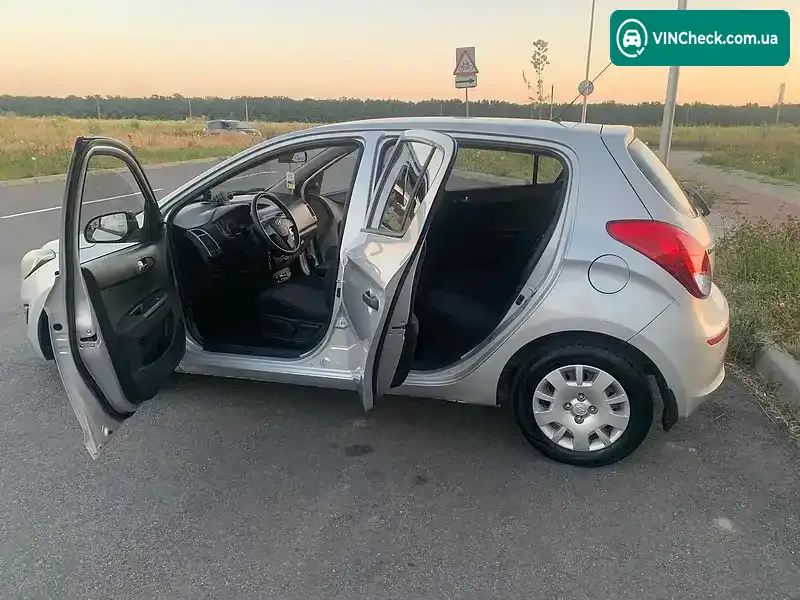 Hyundai i20 2014, фото з оголошення 2 з 14, VIN NLHBA51PAFZ303076