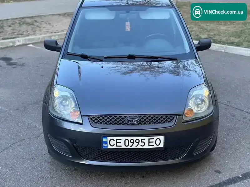 Ford Fiesta 2005, фото з оголошення 2 з 10, VIN WF0HXXGAJH5K30164