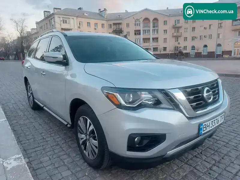Nissan Pathfinder 2017, фото з оголошення 1 з 21, VIN 5N1DR2MN5HC672912