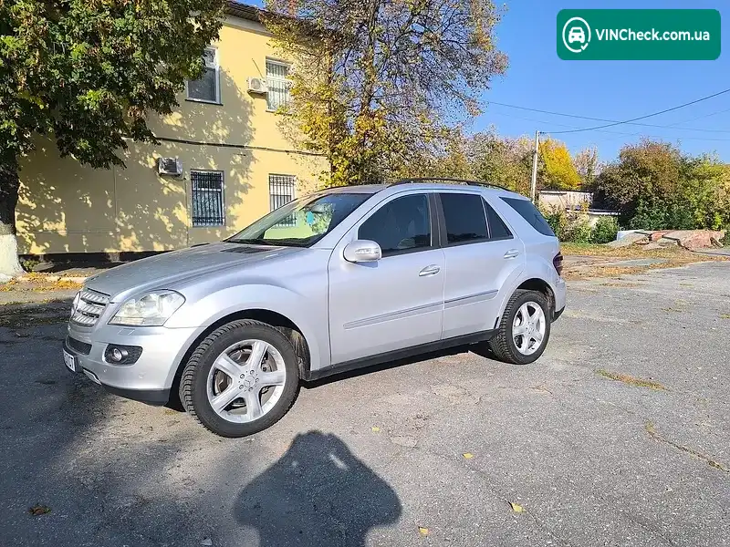 Mercedes-Benz M-Class 2006, фото з оголошення 1 з 10, VIN WDC1641221A060380
