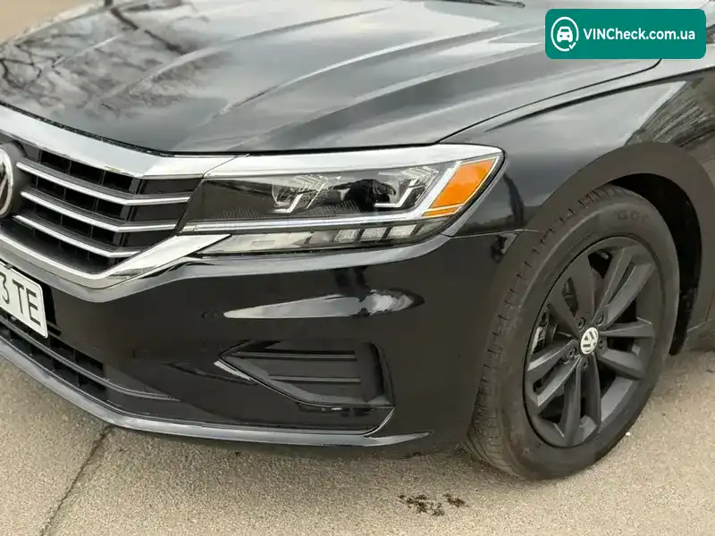 Volkswagen Passat 2020, фото з оголошення 2 з 20, VIN 1VWSA7A36LC016243