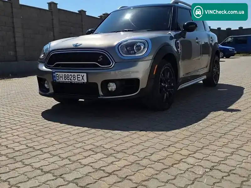 MINI Cooper 2018, фото з оголошення 2 з 20, VIN WMZYT3C31J3E93563