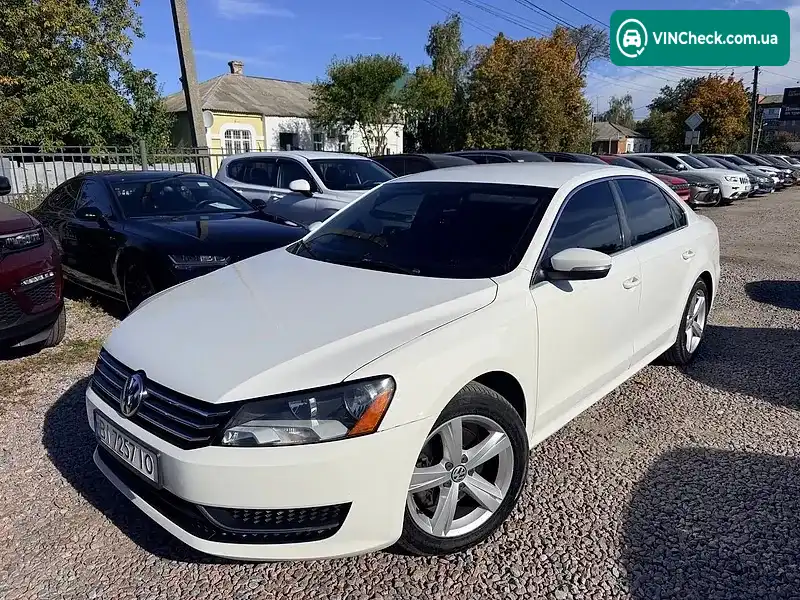 Volkswagen Passat 2012, фото з оголошення 2 з 17, VIN 1VWBP7A32DC010455