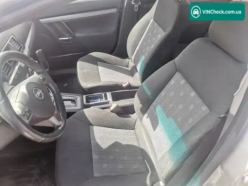 Opel Vectra 2005, фото з оголошення 2 з 20, VIN W0L0ZCF3561014455