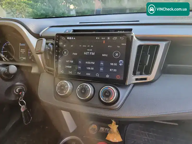 Toyota RAV4 2018, фото з оголошення 2 з 2, VIN 2T3ZFREVXJW492421