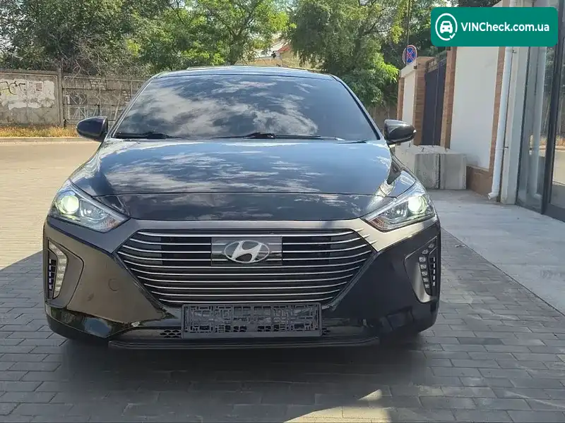 Hyundai Ioniq 2017, фото з оголошення 2 з 20, VIN KMHC05LC5JU067134