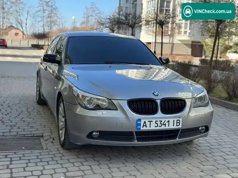 BMW 5 Series 2005, фото з оголошення 2 з 20, VIN WBANE31030B927051