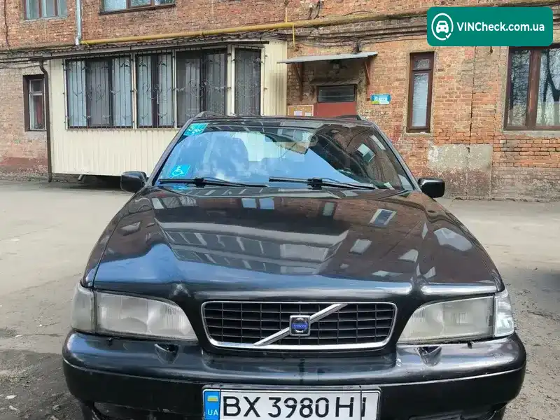 Volvo V70 1999, фото з оголошення 1 з 10, VIN YV1LW7202X2622112