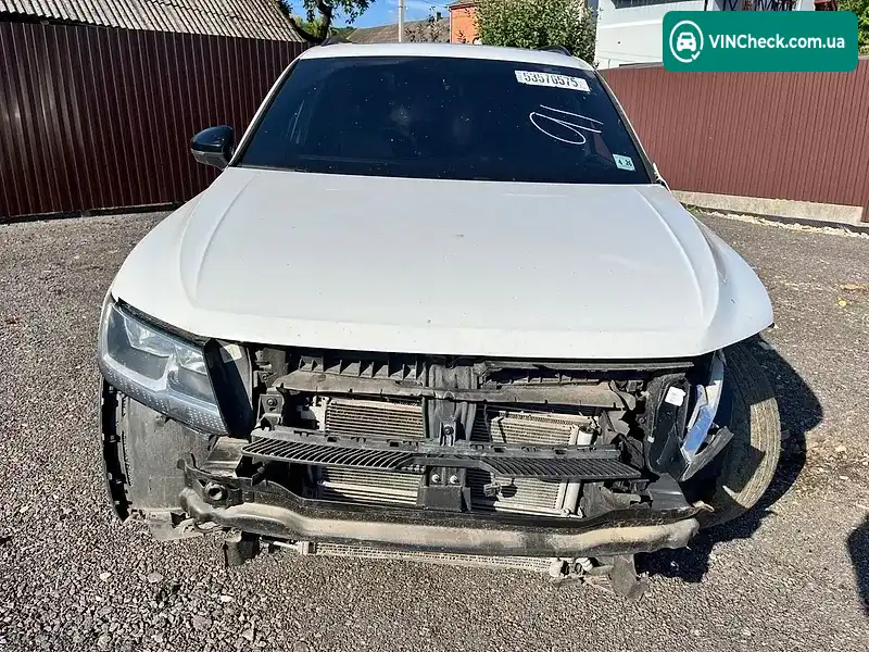 Volkswagen Tiguan 2021, фото з оголошення 2 з 14, VIN 3VV2B7AX0MM093355