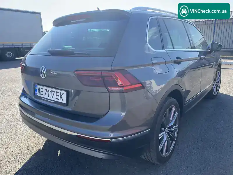 Volkswagen Tiguan 2016, фото з оголошення 2 з 12, VIN WVGZZZ5NZHW326570