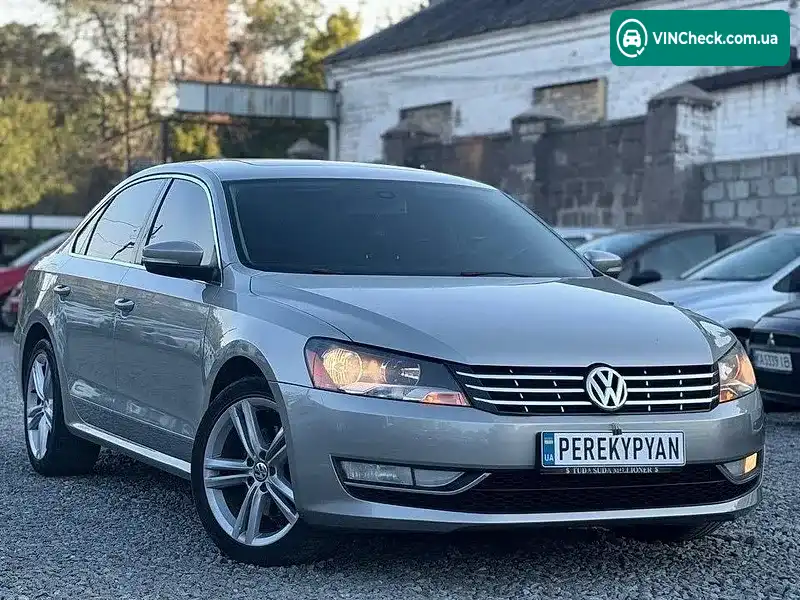 Volkswagen Passat 2013, фото з оголошення 1 з 19, VIN 1VWCN7A38DC124177
