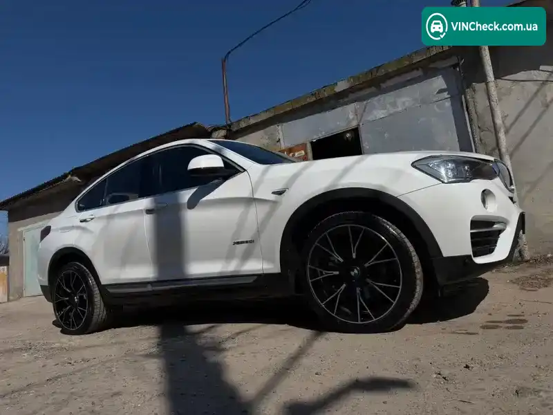 BMW X4 2017, фото з оголошення 2 з 20, VIN WBAXW110300X14512
