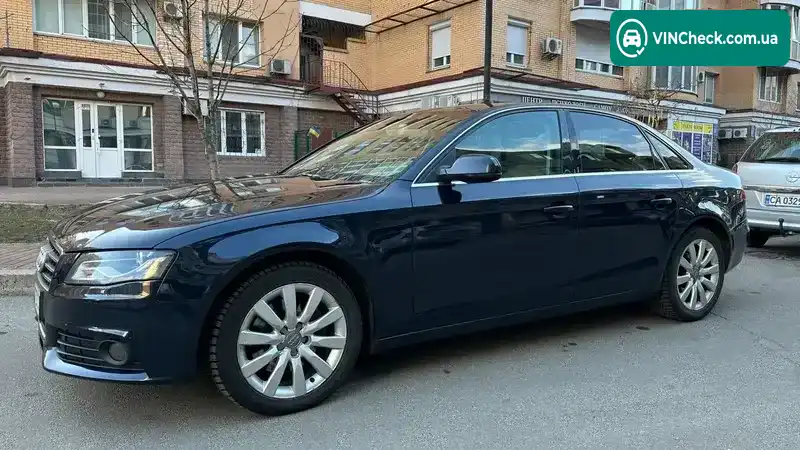 Audi A4 2011, фото з оголошення 1 з 21, VIN WAUEFAFL0BN012275