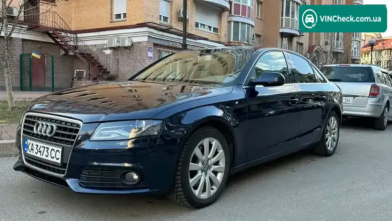Audi A4 2011, фото з оголошення 2 з 21, VIN WAUEFAFL0BN012275