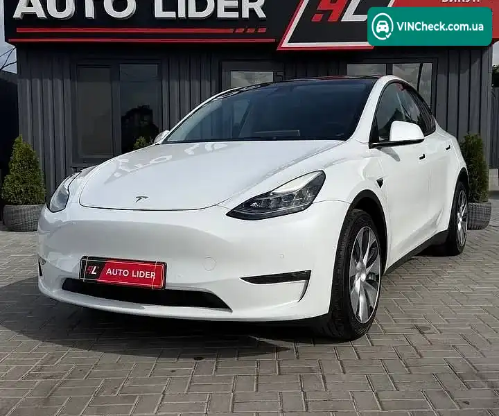 Tesla Model Y 2022, фото з оголошення 1 з 10, VIN 7SAYGDEE5NF387814