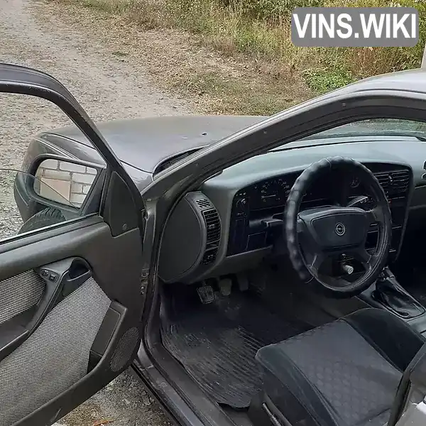 Opel Omega 1988, фото з оголошення 2 з 9, VIN W0L000017J1215121