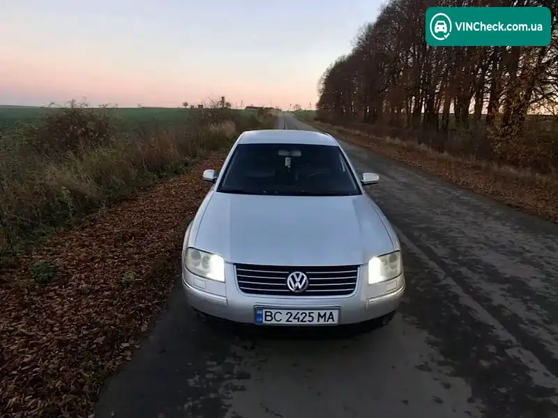 Volkswagen Passat 2004, фото з оголошення 2 з 10, VIN WVWZZZ3BZ4Z000024