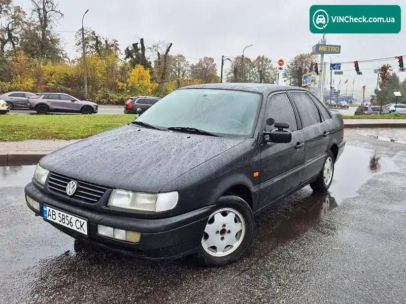 Volkswagen Passat 1994, фото з оголошення 1 з 20, VIN WVWZZZ3AZRB026741