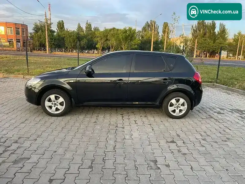 Kia Ceed 2007, фото з оголошення 1 з 20, VIN Y6LFF24127L000073