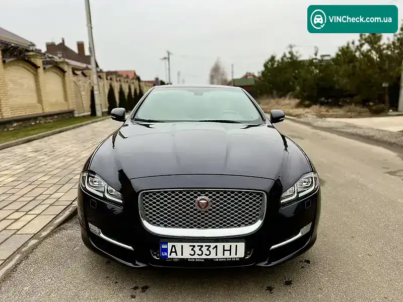 Jaguar XJ 2016, фото з оголошення 2 з 20, VIN SAJAJ26H3G8W01894