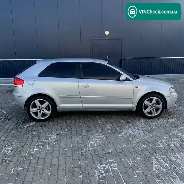 Audi A3 2004, фото з оголошення 2 з 12, VIN WAUZZZ8P14A145807