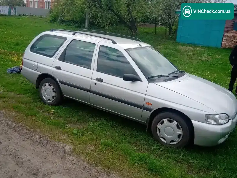 Ford Escort 1996, фото з оголошення 2 з 4, VIN WF0NXXGCANTB54236
