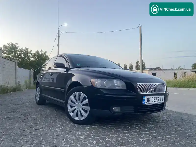 Volvo V50 2005, фото з оголошення 2 з 7, VIN YV1MW753152097882
