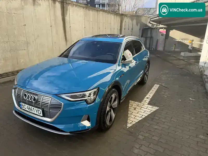 Audi e-tron 2019, фото з оголошення 1 з 21, VIN WAUZZZGE7KB004442