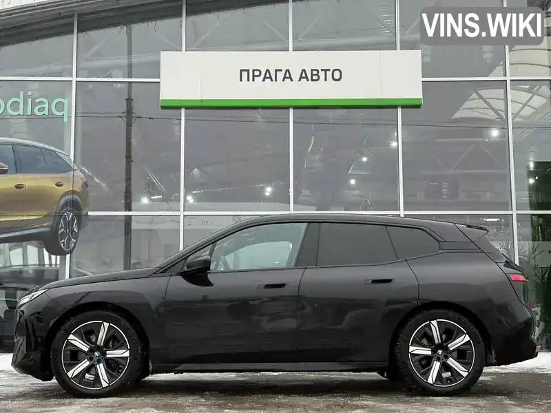 BMW iX 2023, фото з оголошення 2 з 21, VIN WBY11CF030CM89517