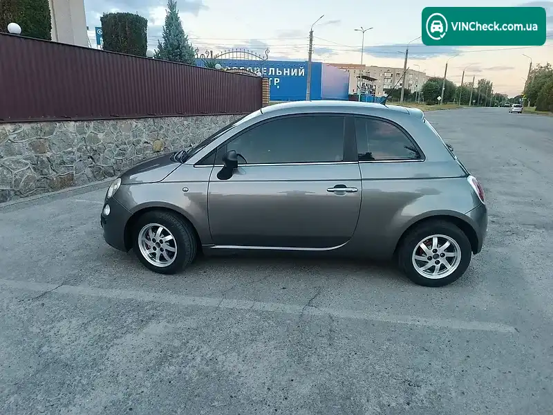 Fiat 500 2010, фото з оголошення 1 з 8, VIN ZFA31200000480693