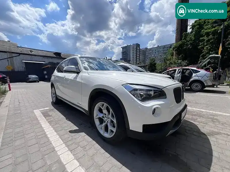 BMW X1 2015, фото з оголошення 1 з 20, VIN WBAVL1C53FVY36212