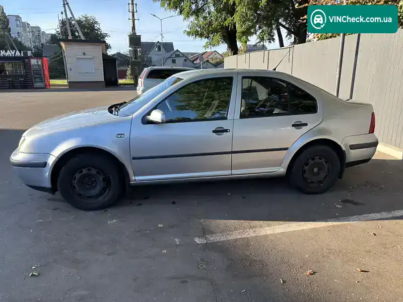 Volkswagen Bora 2001, фото з оголошення 1 з 17, VIN WVWZZZ1JZ2W298632