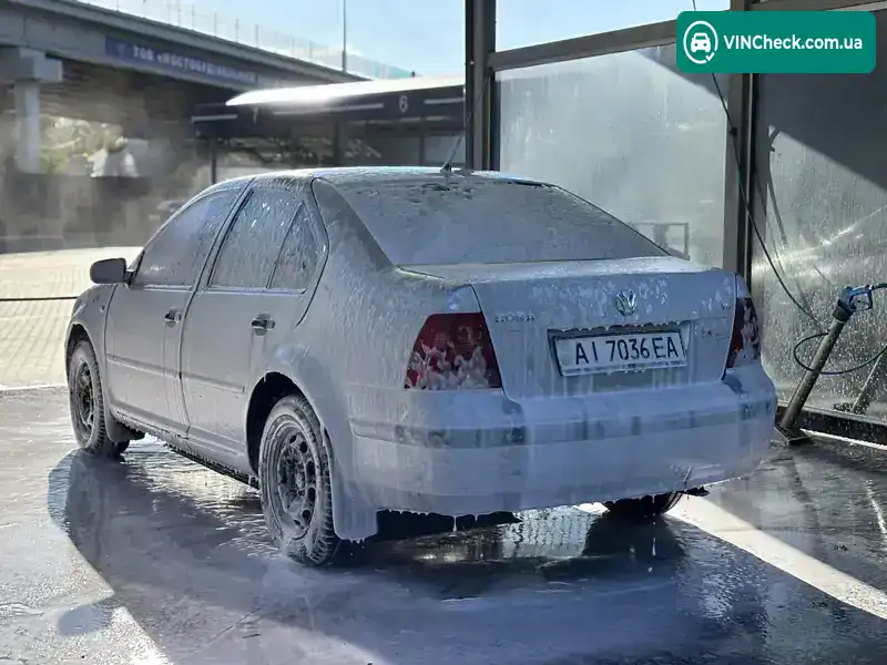 Volkswagen Bora 2001, фото з оголошення 2 з 17, VIN WVWZZZ1JZ2W298632