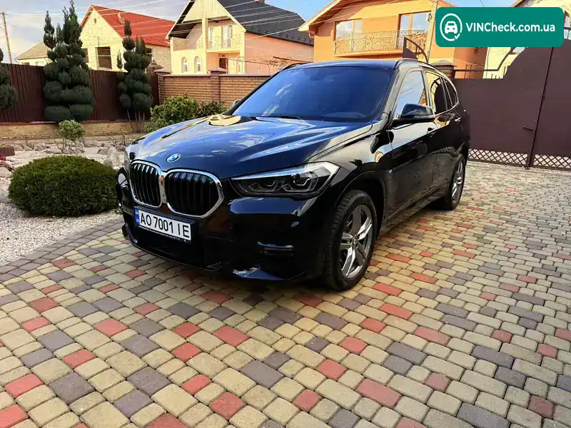 BMW X1 2022, фото з оголошення 2 з 20, VIN WBA11AD0X05V10289