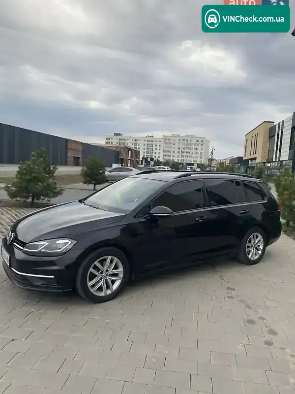 Volkswagen Golf 2017, фото з оголошення 1 з 20, VIN WVWZZZAUZJP514197